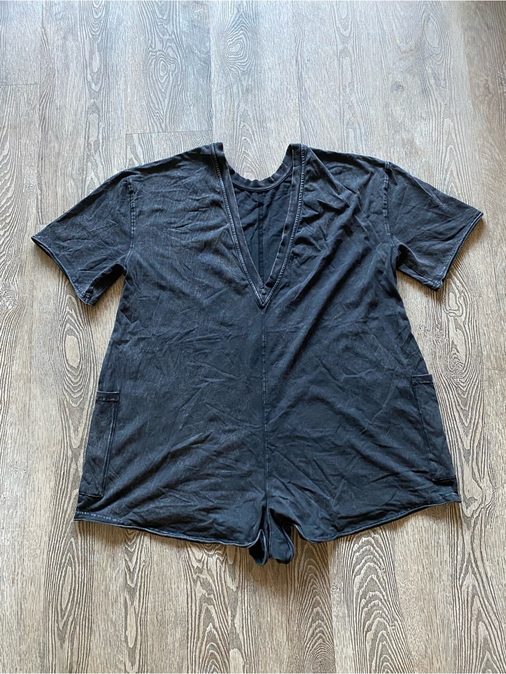 Free People Washed Black Tee Romper NWOT - Picture 7 of 10